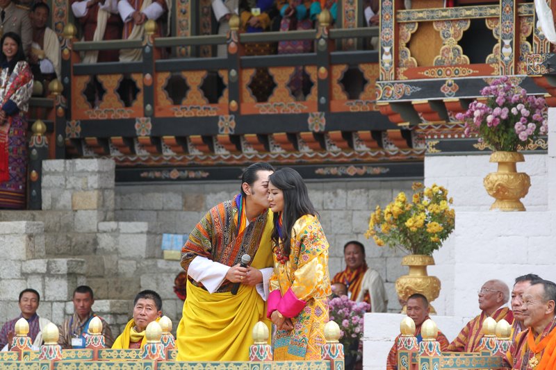 Clothing Style 2013: The Royal Wedding of Bhutan's King, His Majesty