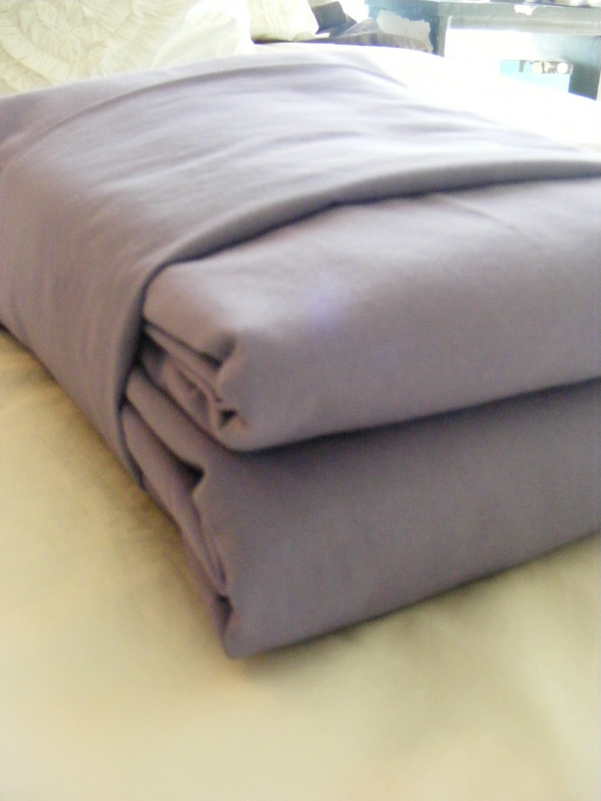 4 Ways To Fold Bedsheets The Complete Guide To Imperfect Homemaking