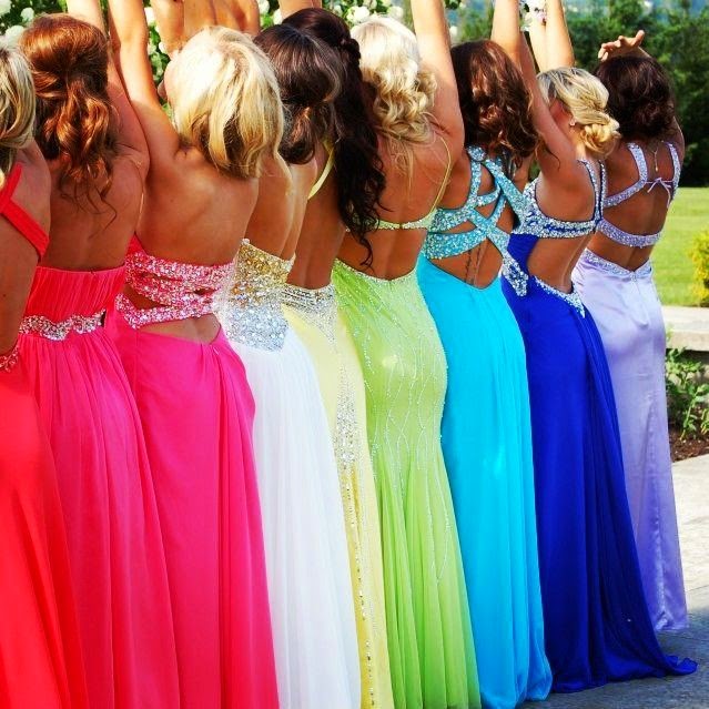 She's So Chic! Beautiful Finds From Around The ! Prom Gowns