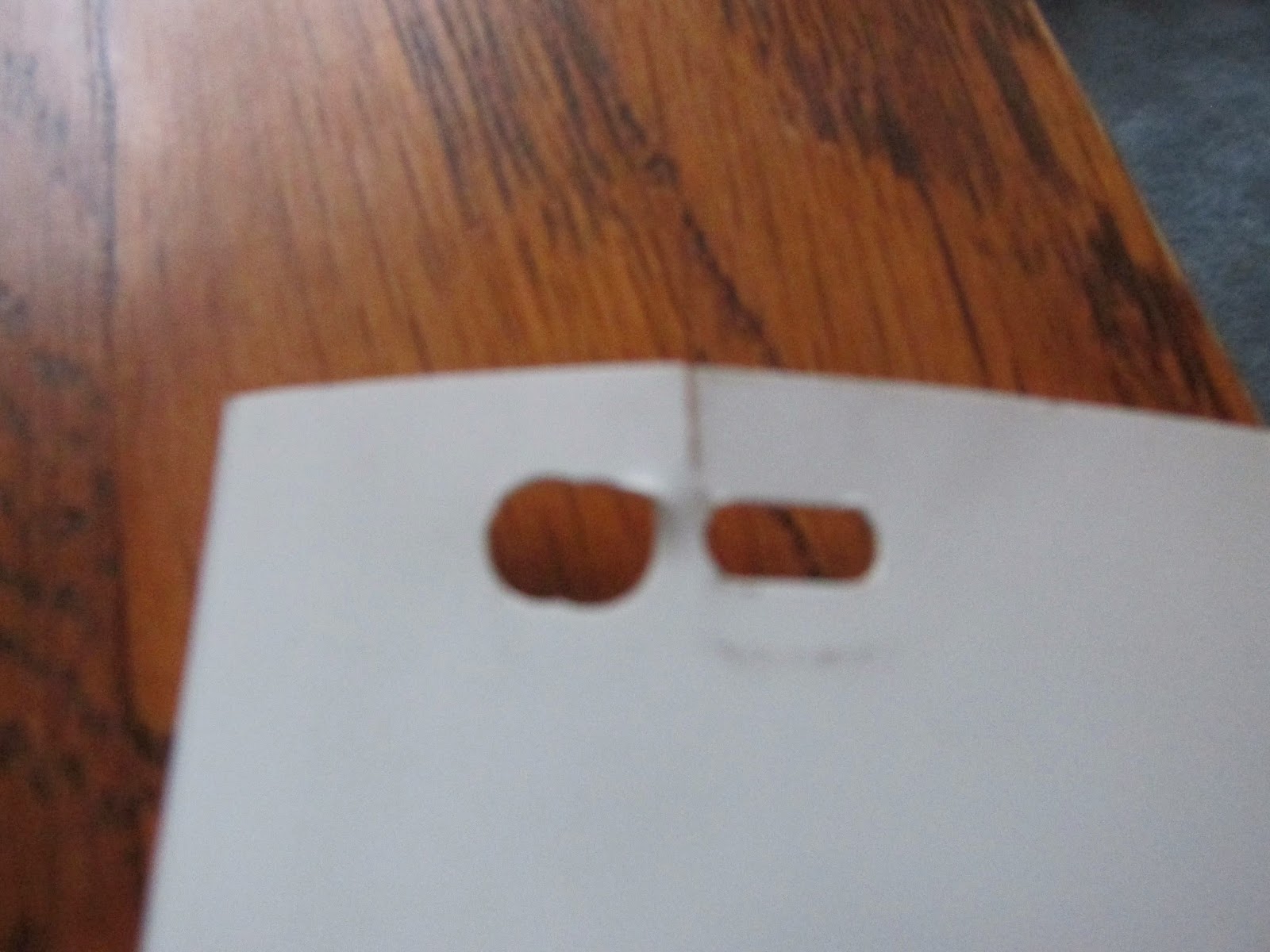 Vickie's Kitchen and Garden DIY How to Fix a Vertical Blind