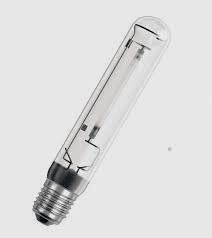 [Image: den+cao+ap+thuy+ngan2.jpg]