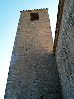 El campanar torre de Sant Feliuet vist des de la banda nord El campanar torre de Sant Feliuet vist des de la banda nord