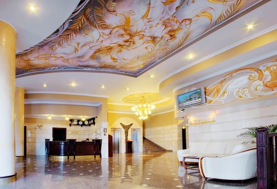 http://lvivalive.com/hotel-opera
