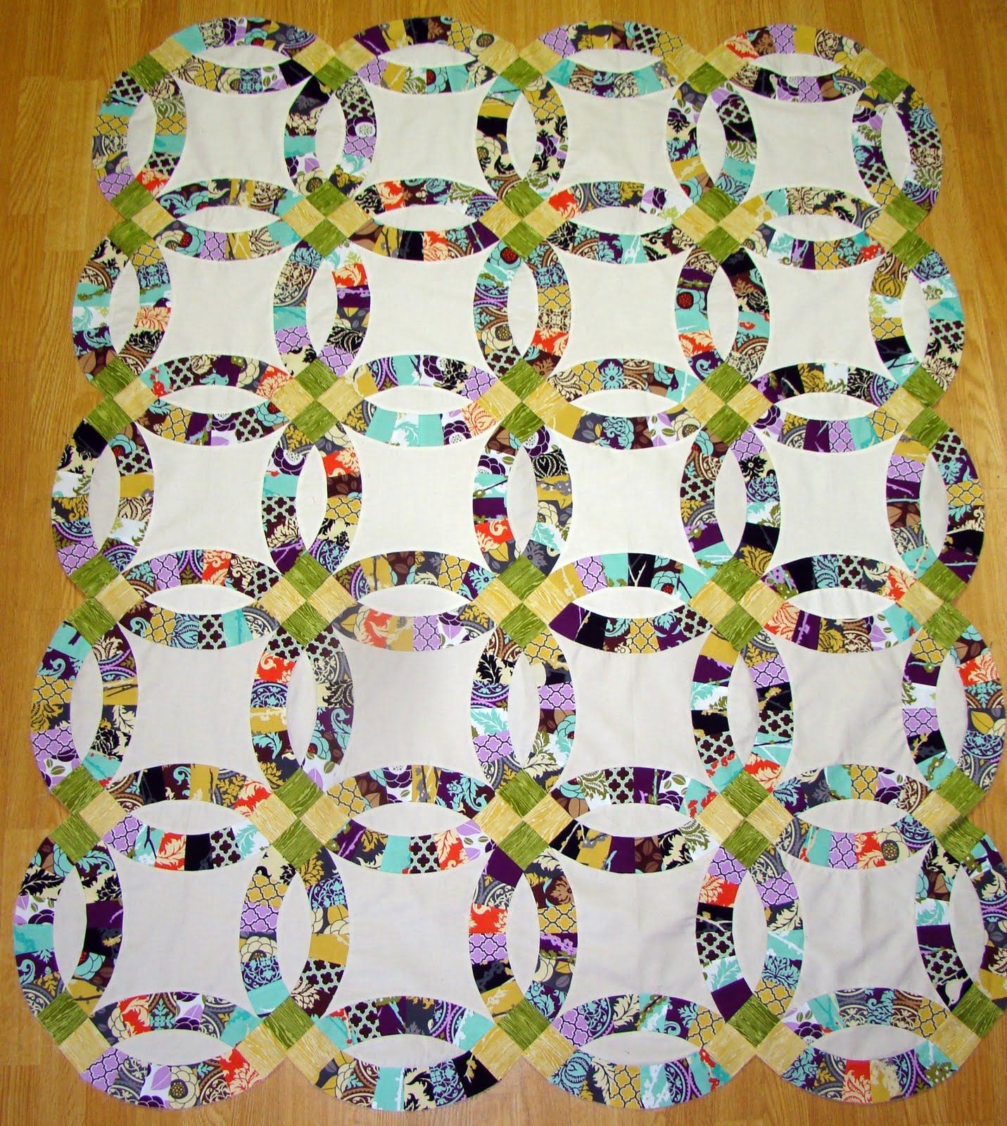 SewCraftyJess Double Wedding Ring Quilt Top