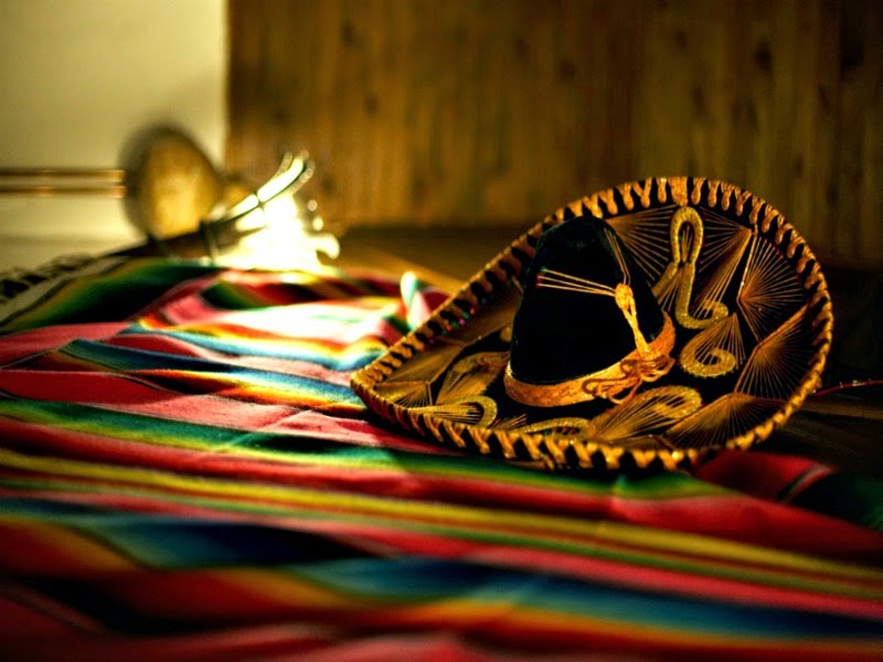 Extra9 El Folklore Mexicano Dentro De La Presentacion Del Altar
