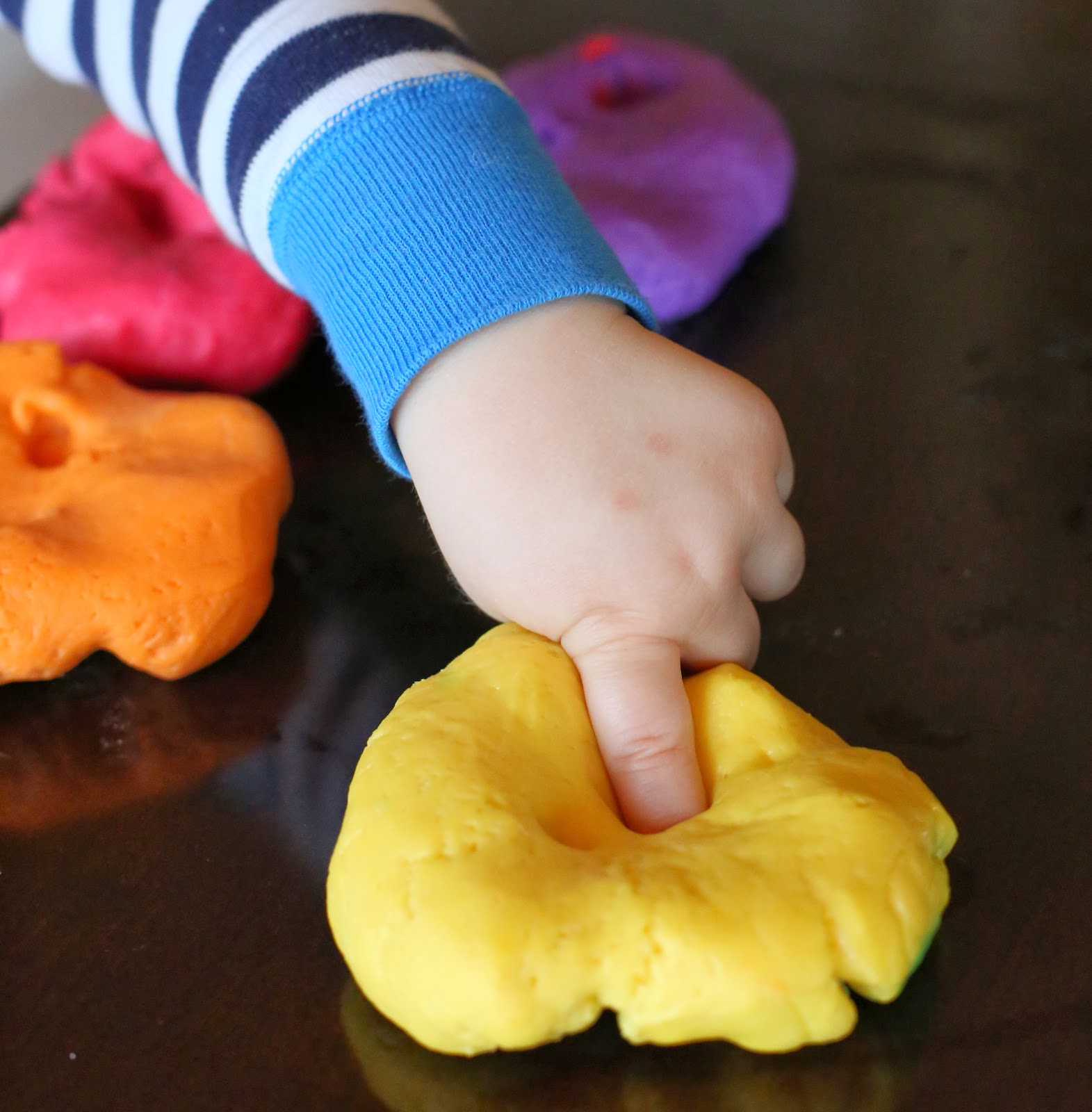 Develop the creativity of your children with DIY playdough and make sure they come in different colors.