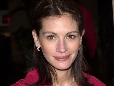 Us Actress Julia Roberts Closeup Images