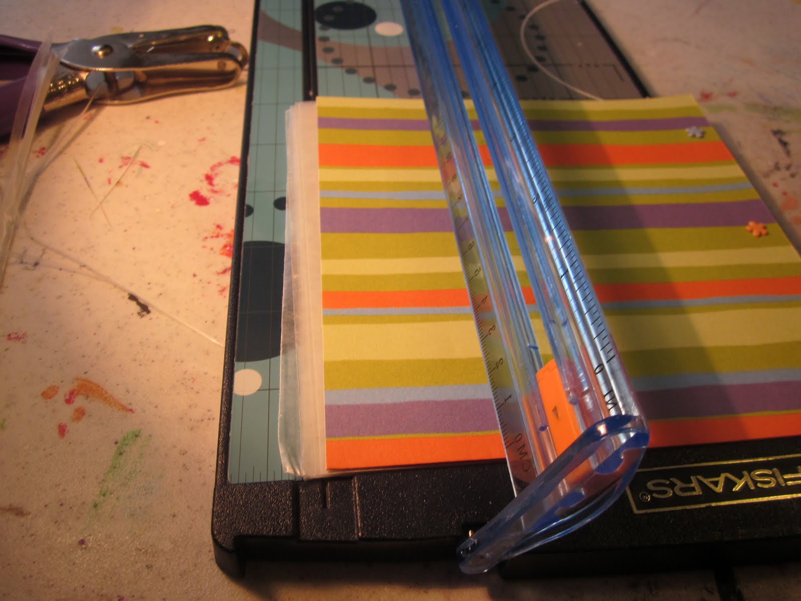 The Green Bird of Happiness How To Make a Sticker Book