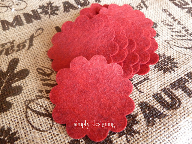 Felt Flowers cut with Sizzix @SimplyDesigning