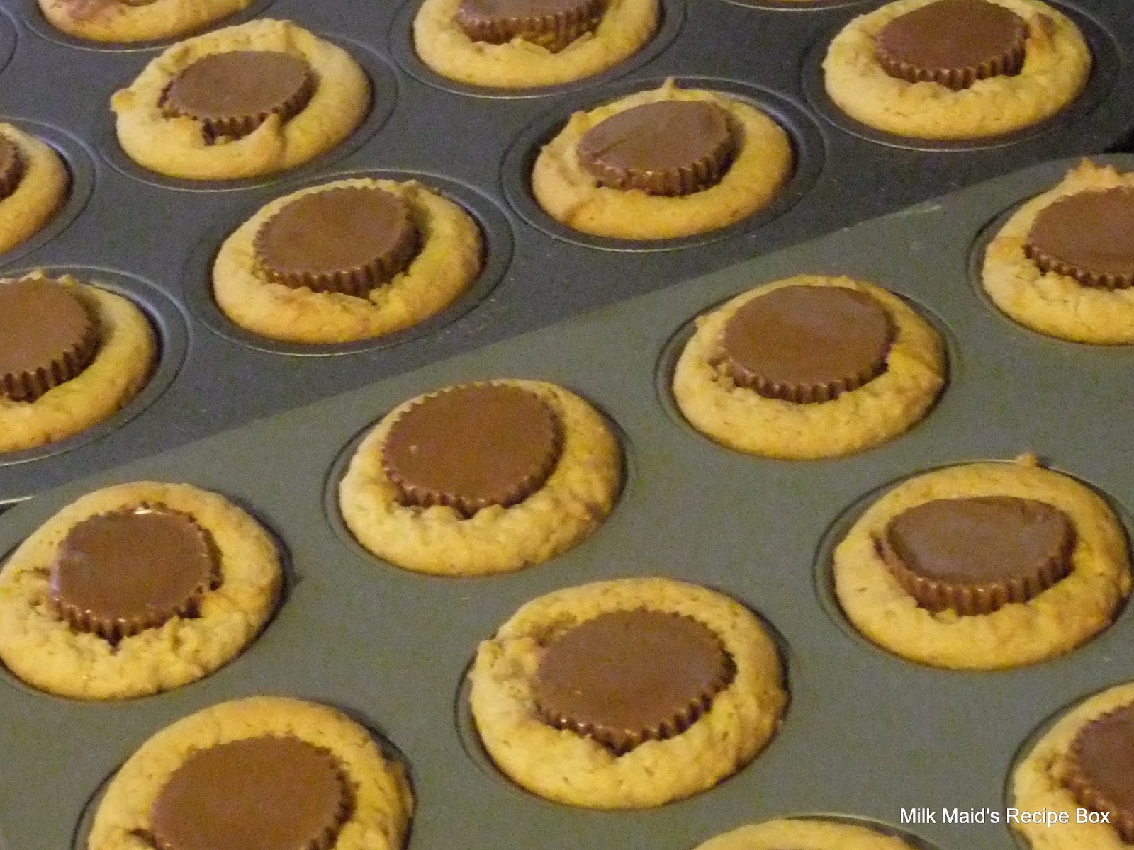 Milkmaid's Recipe Box Peanut Butter "Muffin Tin" Cookies