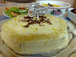 Carrot Cake with cream cheese frosting (tanpa walnut)