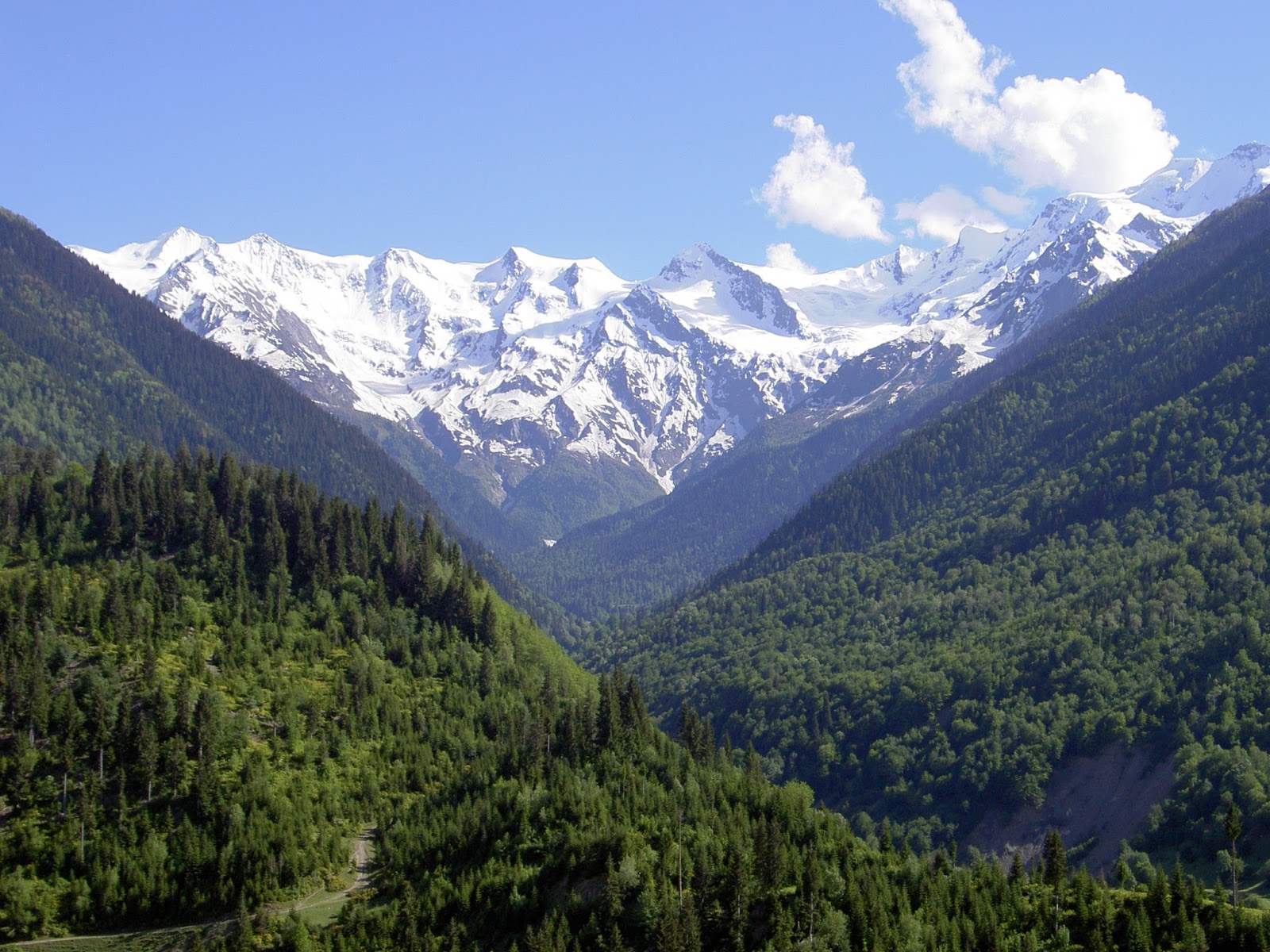 Tour and Travel Planner: Rugged Beauty of Russian Caucasus Tour and Travel Planner: Rugged Beauty of Russian Caucasus