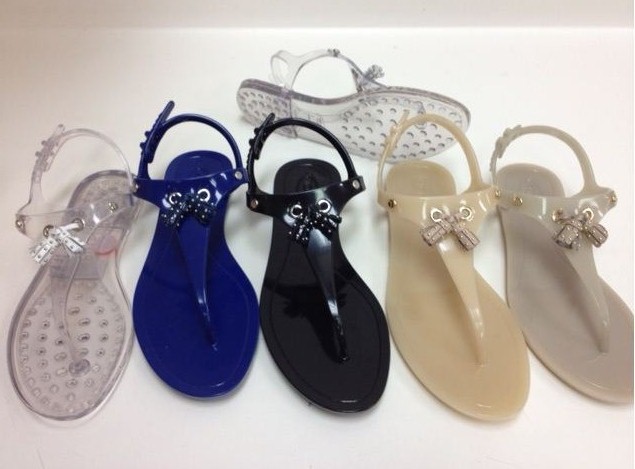 tods jelly sandals