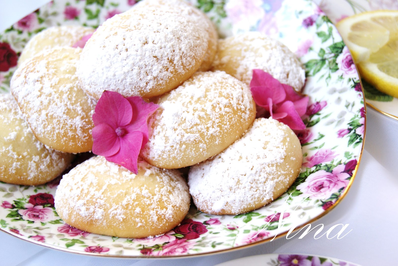 NINA'S RECIPES..... TEA TIME COOKIES AND TEA