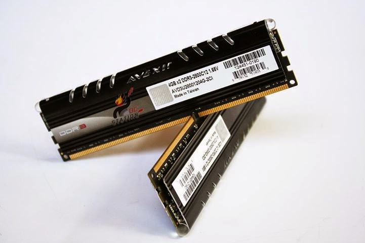 AVEXIR AVD3U2800120gG-2CI  DDR2800 ครับ ^^"