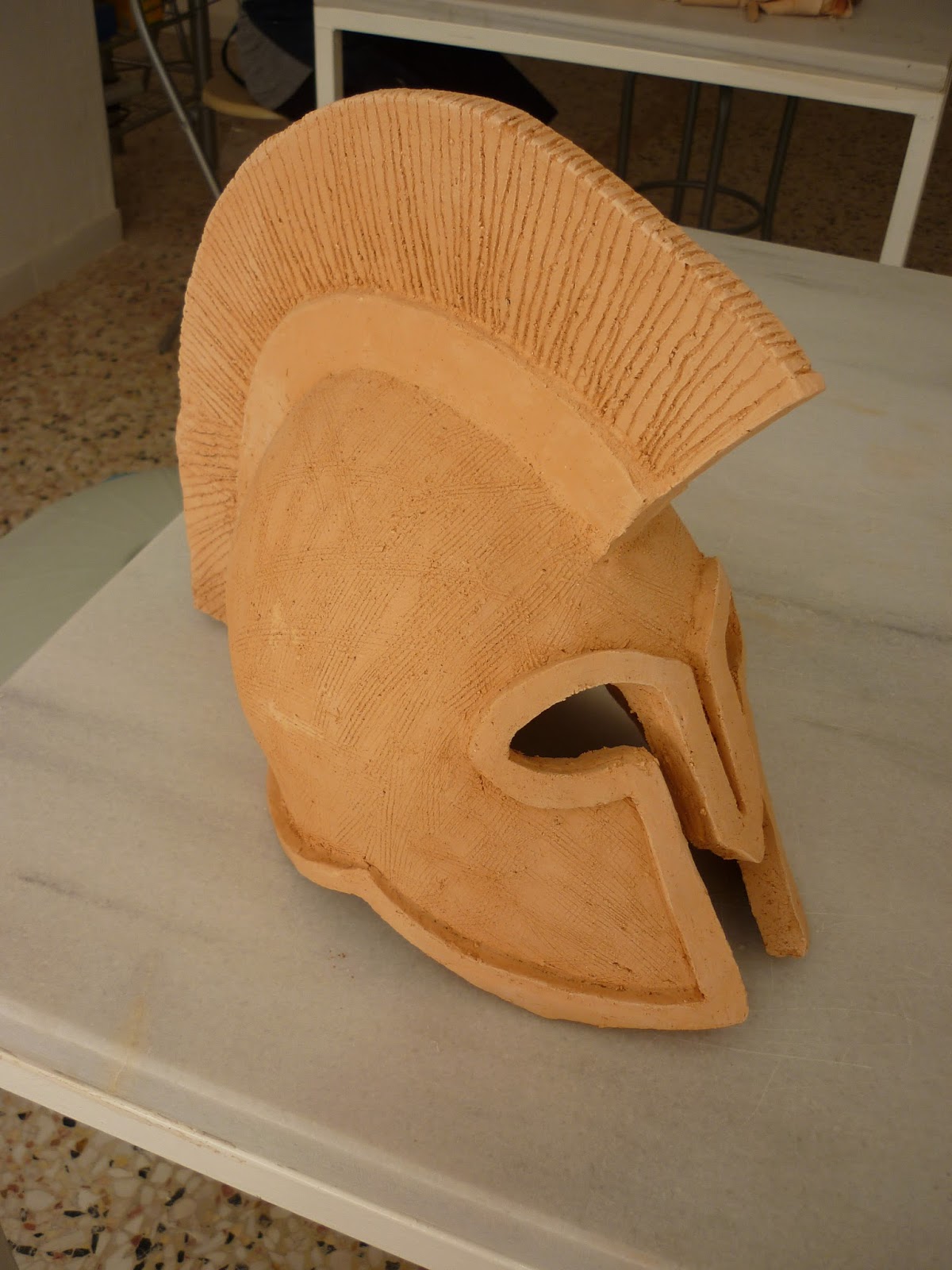 blk Achilles Miğferini Bırakmış