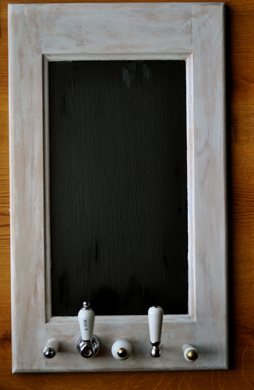 THE BEAUTY OF LIFE DIY Chalkboard Door