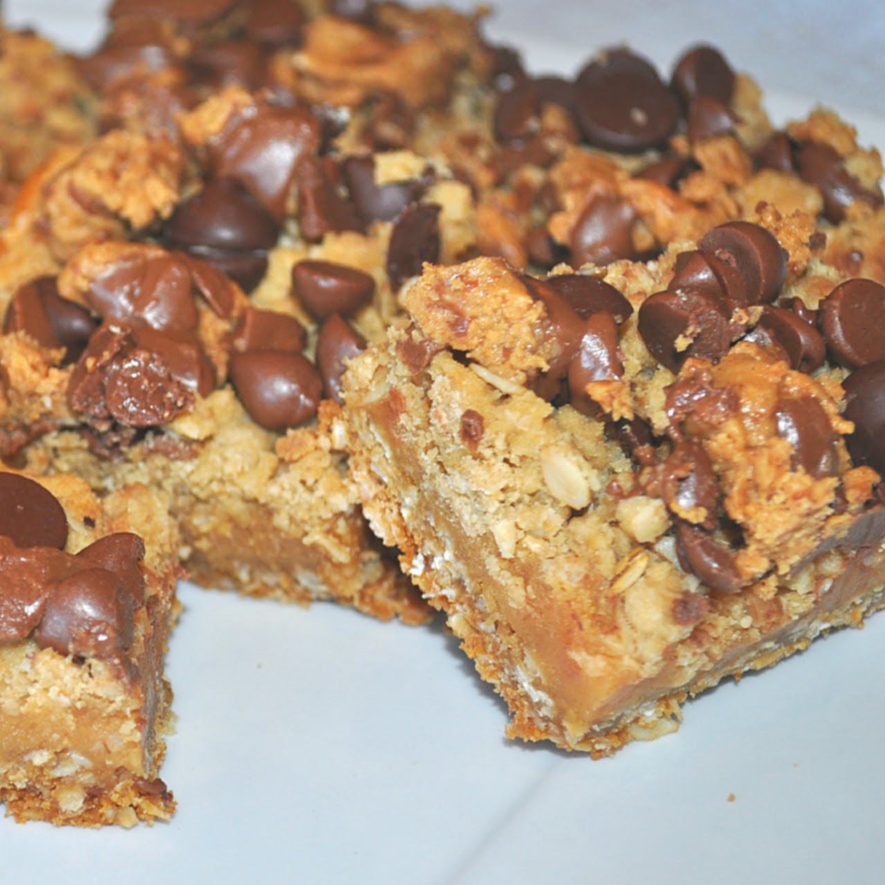 Fit Momma Foodie Peanut Butter Oatmeal Dream Bars