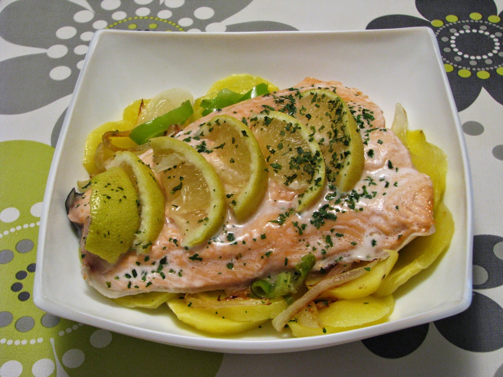 Recetas para cocinillas Salmón en papillote (en microondas)