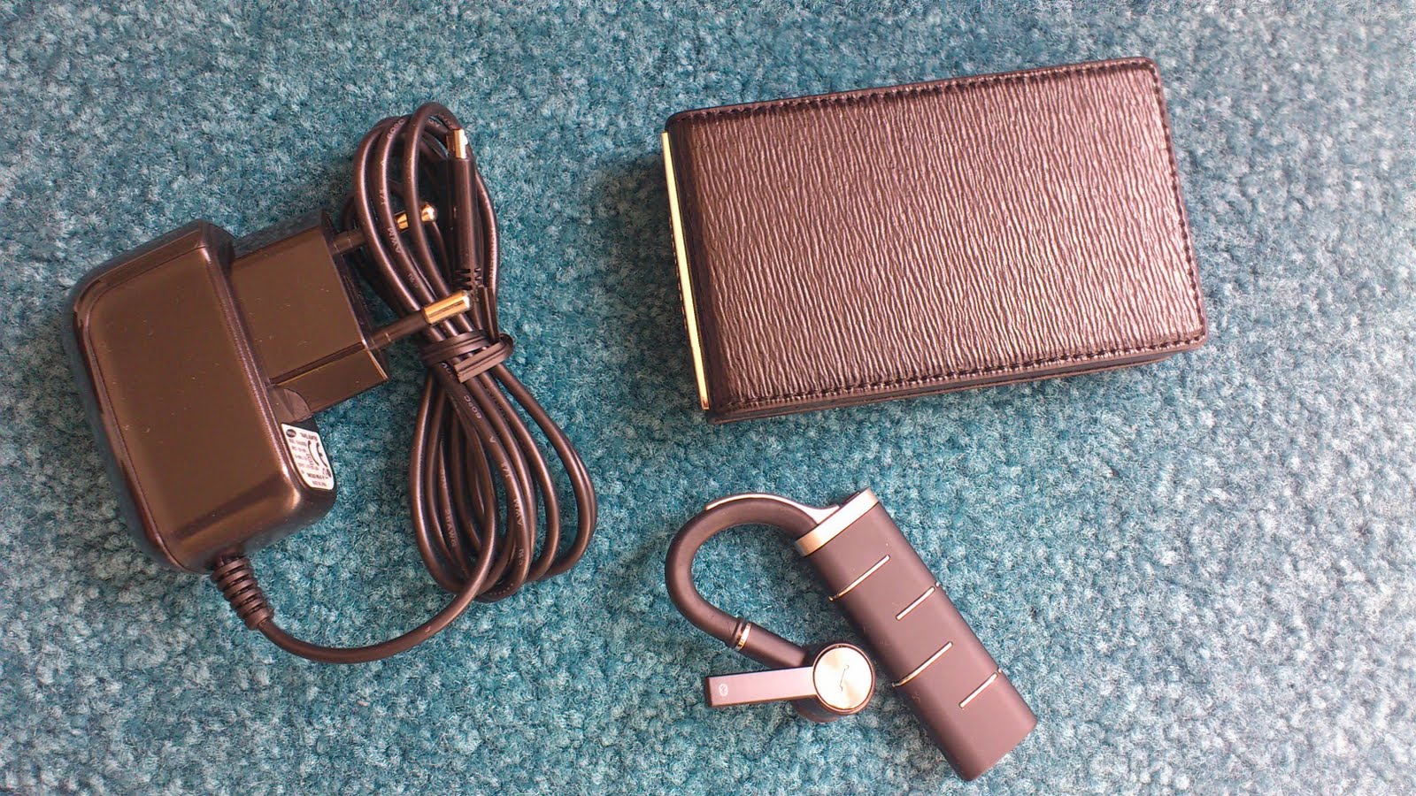 eBay Samsung WEP900 Bluetooth Headset (boxed original)