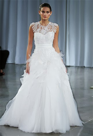 Monique Lhuillier Wedding Gown