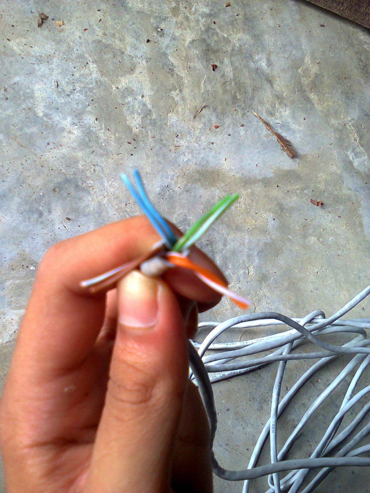 How to Crimping UTP Cable (Making Cross Cable) AhanGanteng