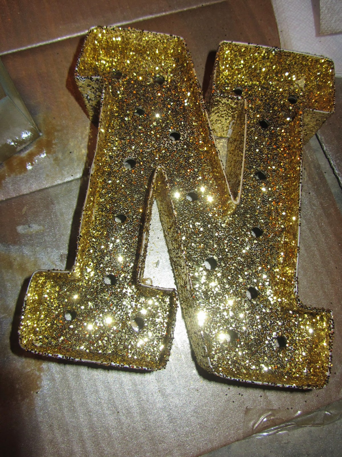 {the graber gab} DIY Glitter Marquee Letters!