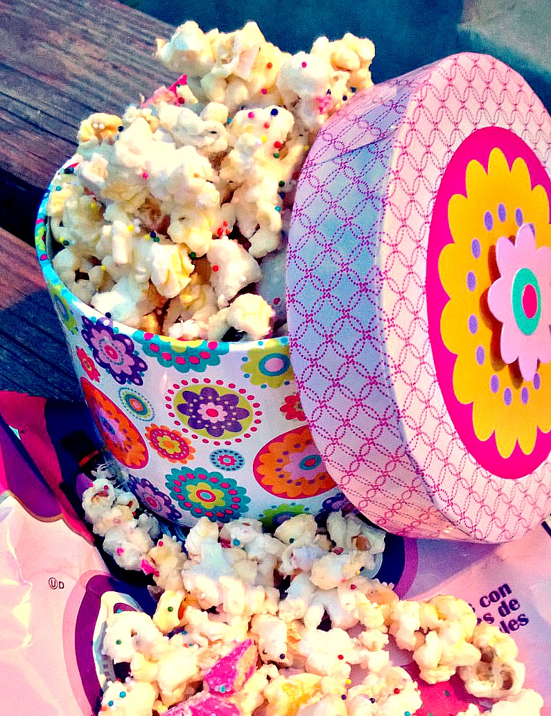Animal Cracker Popcorn Lou Lou Girls