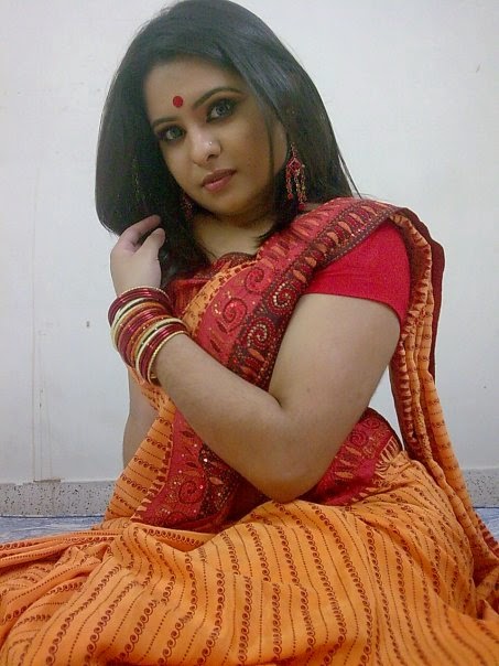 unseen new latest whatsapp aunty bhabhi Married and unsatisfied Aunties contact Numbers