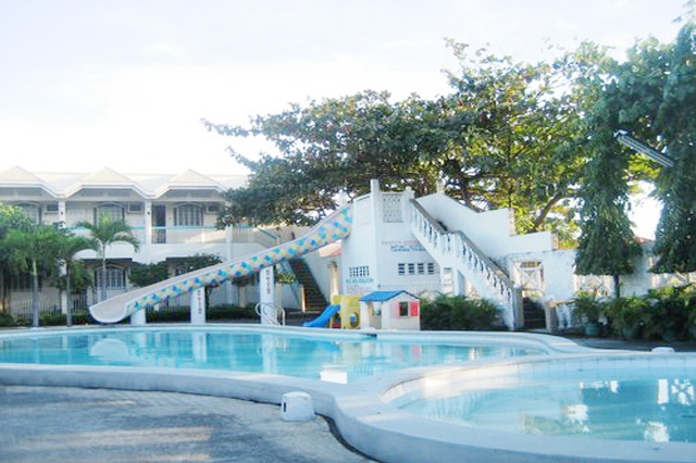 Villa Resorts