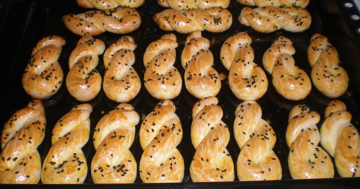 kaşığın ucu TUZLU KURU PASTA
