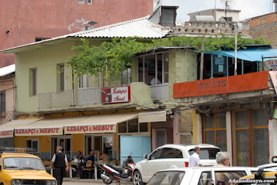 kebapci-mesut-diş-cephe