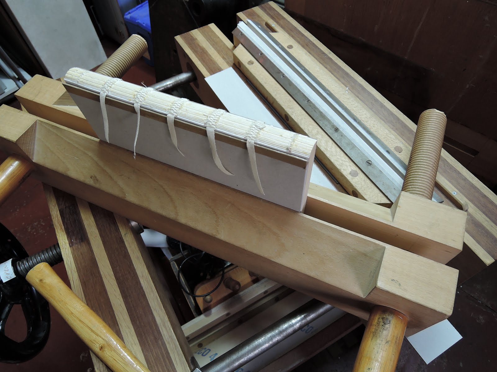 Bookbinding and Book Arts courses in S W London