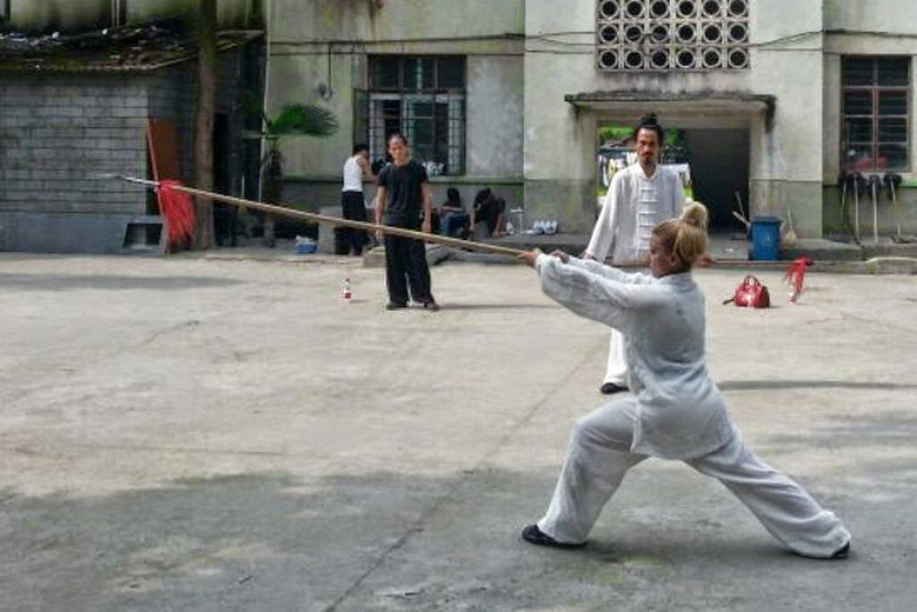 Wudang Kung Fu Paty Lee y Shifu Yuan Xiu Gang - China Training 2014 Wudangshan.