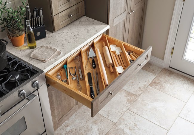 Martha Moments S New Kitchen At The Home Depot A Home Depot Design Specialist Can Show You How The Trays Be Customized In Any Martha Stewart Living Kitchen