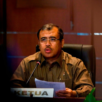 Sidang MK Ricuh, Patrialis Akbar: Siapa di Balik Semua Ini?