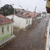 Chuva moderada em Serrolândia, BA, traz alívio após dias de muito calor 