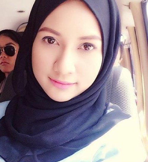 Biodata Zara Zya, profile, biografi Zara Zya, profil dan latar belakang Zara Zya pelakon drama tv, foto, imej, gambar Zara Zya, filem, drama lakonan Zara Zya, facebook, twitter, instagram Zara Zya, nama penuh, nama sebenar, nama asal Zara Zya, Zainurul Razia Binti Mohd Zainuddin