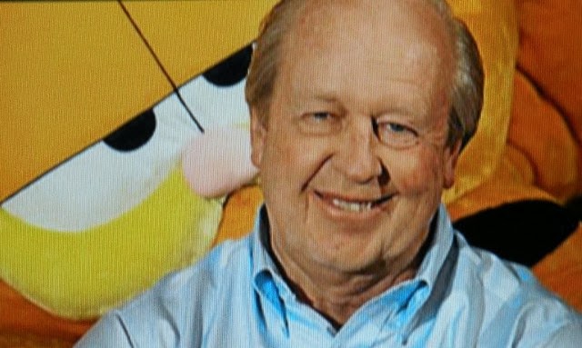 Living and Loving Art: Garfield gives readers a big laugh, a psyche