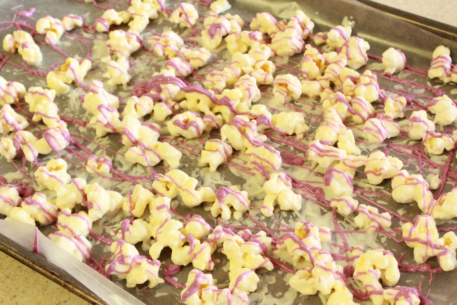 MBC {How to make} Chocolate Covered Popcorn