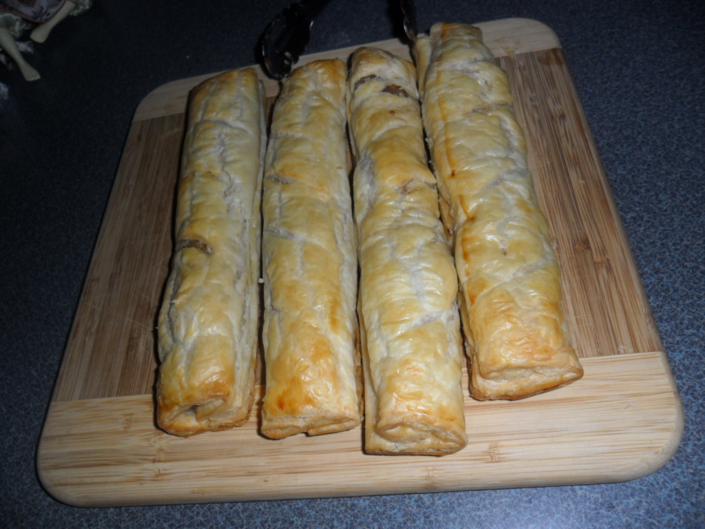 Skinny Budget Sausage Rolls Tasty Tuesday