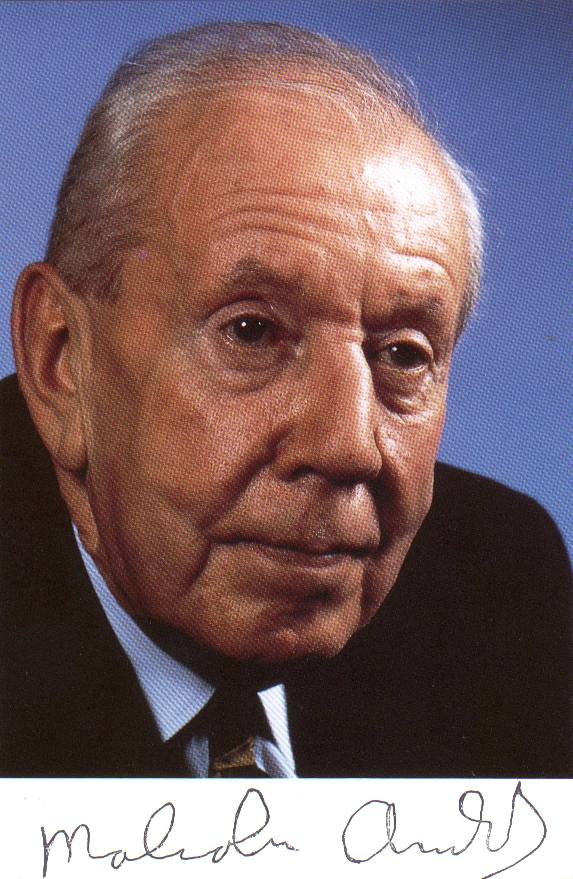 Malcolm Arnold Net Worth 2024 Update Short bio, age, height, weight