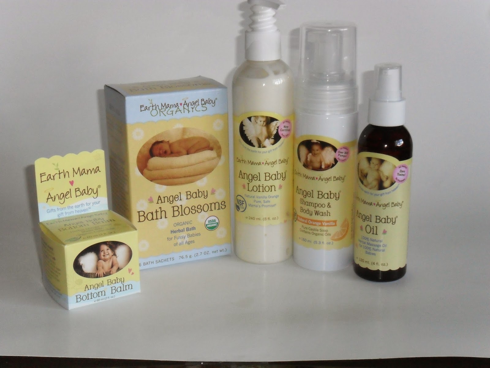 Essential Baby Bundle from Earth Mama ♥ Angel Baby Organics.Review  (Blu me away or Pink of me Event)