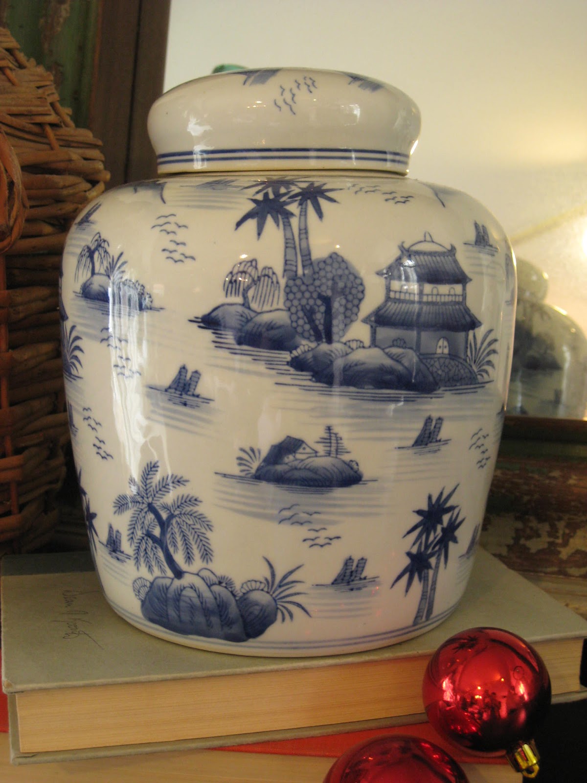 rustic rooster interiors December 2012