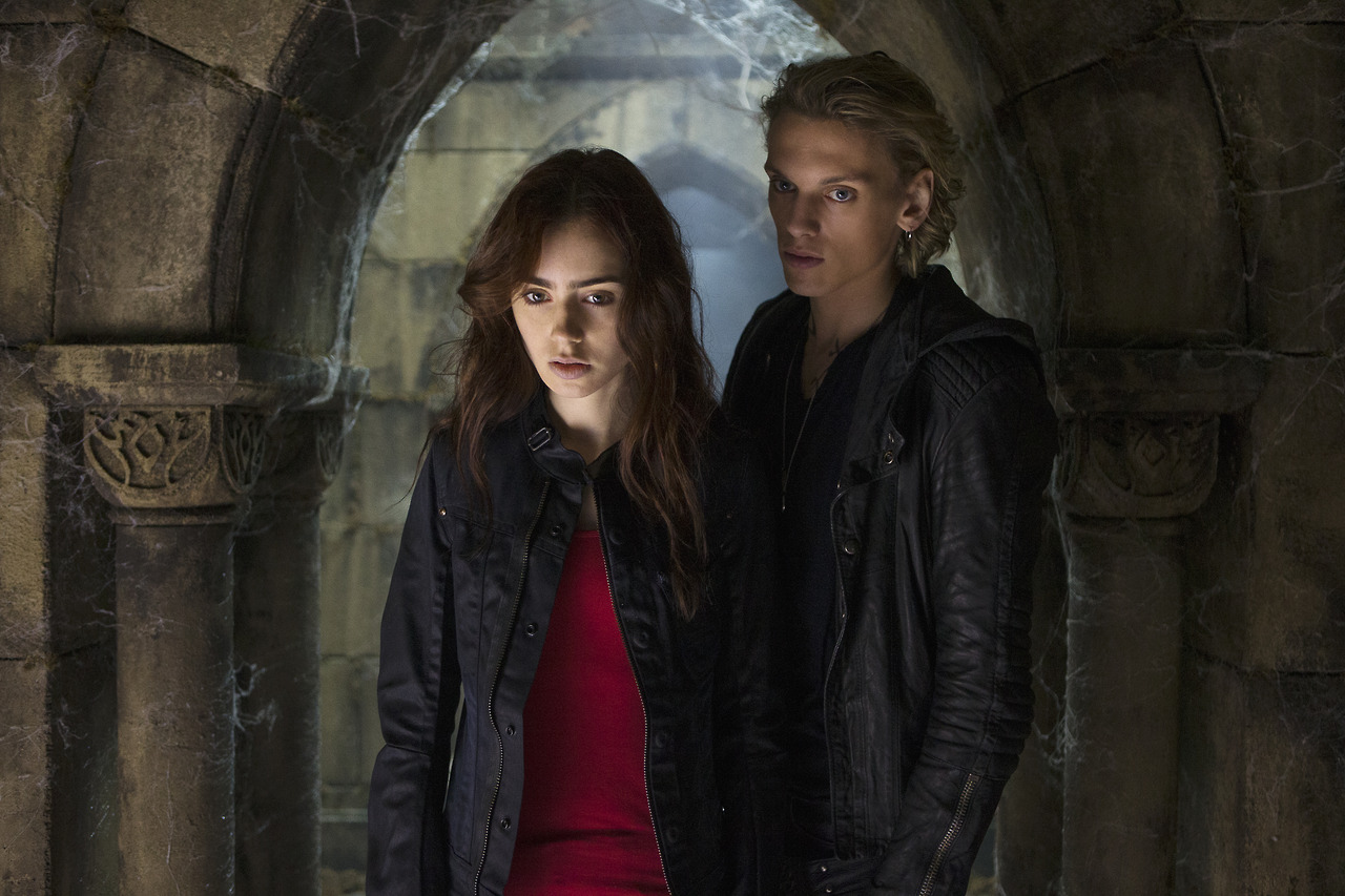 The Mortal Instruments Canada City of Bones Movie