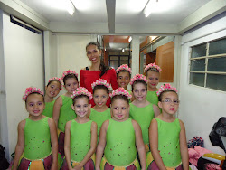 "FLORES" Ballet clássico com prof. Fernanda