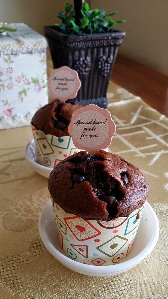 Homemade Meals for Children Chocolate Chip Muffins by Fiona Low