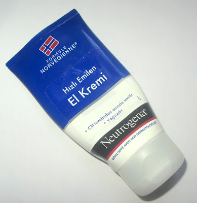 Neutrogena Norvec Formulu Hizli Emilen Bakim Kremi 300 Ml Fiyati