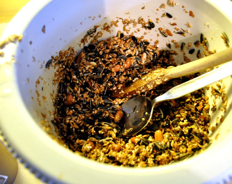 Av Susanne in english Bird feeders