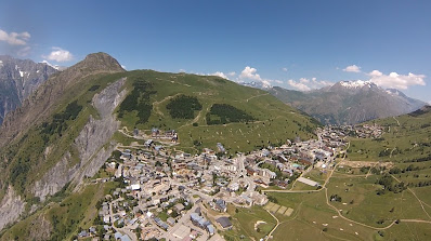 Parapente Alpes- Delta plane, Ski de station alpes : Office du tourisme des 2 alpes, vacances au ski et séjour montagne station ski